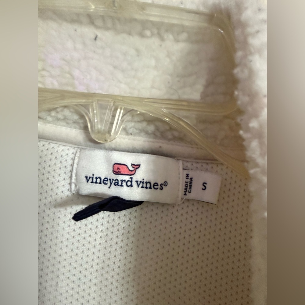 Vineyard Vines Cream White Quilted Sherpa Vest Women’s Small S - Picture 2 of 4